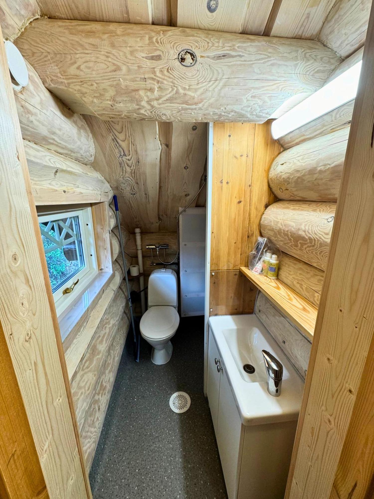 Unique Arctic Timber Cabin Skaidi 外观 照片